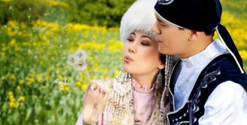 Салихалы отбасы — 2: ТІЛ ПӘКТІГІ